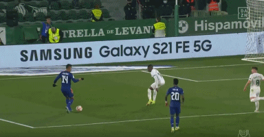 中超：北京国安客场2-1击败梅州客家